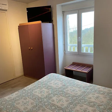 La Clef Des Champs Hotel Jugeals-Nazareth Room photo